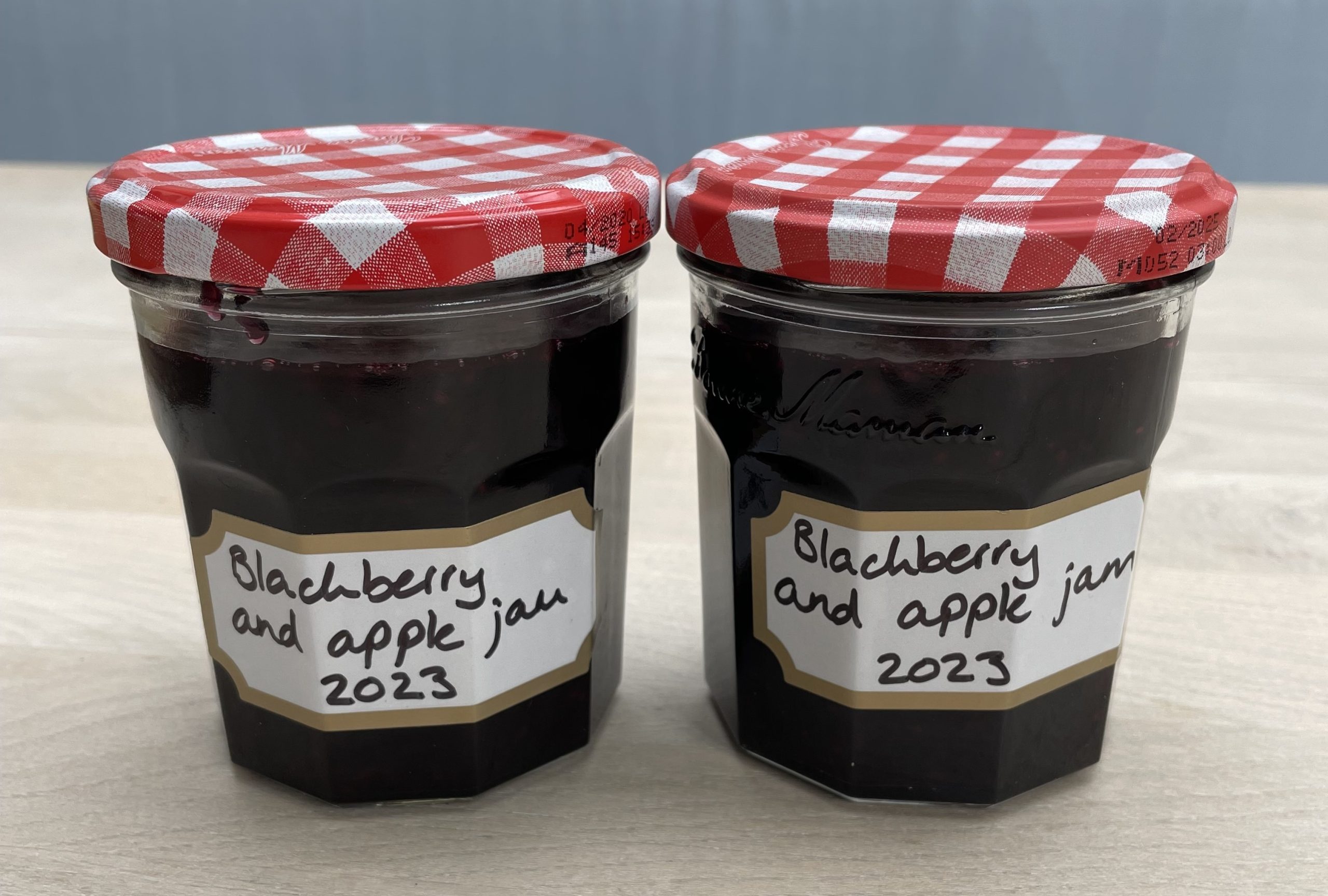 Deepdale Blackberry And Apple Jam Recipe Deepdale Farm